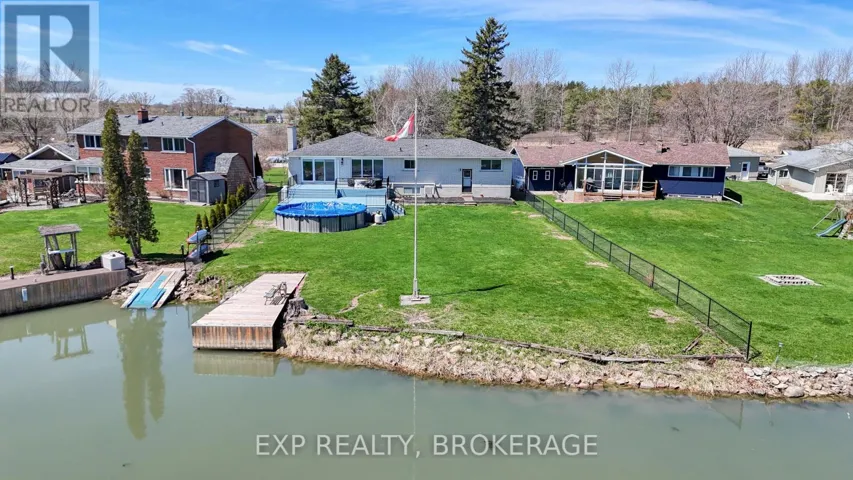 72 WILLOWBANK ROAD W, Front of Leeds & Seeleys Bay, Ontario K7G2V5