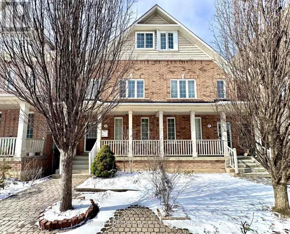 BEDROOM (3RD LEVEL) - 30 ALDWINCKLE HEIGHTS, Toronto (York University Heights), Ontario M3J3S6