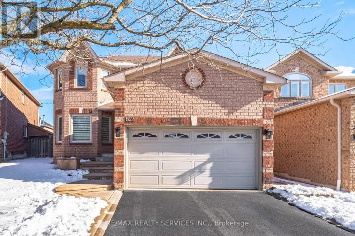 824 DRYSDALE DRIVE, Mississauga (East Credit), Ontario L5V1X4