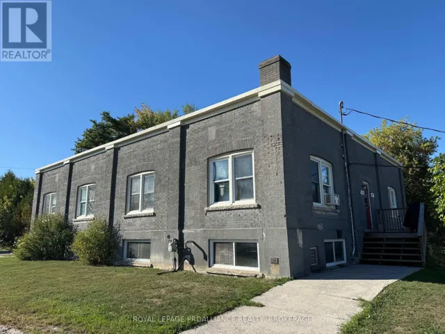 306-308 OAK STREET, Gananoque, Ontario K7G2R6