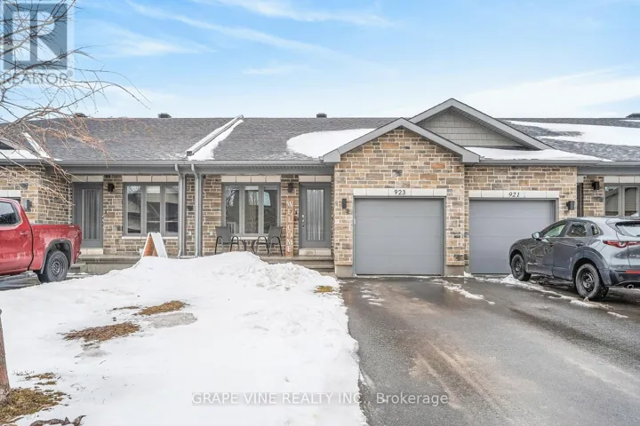 923 LEISHMAN DRIVE, Mississippi Mills, Ontario K0A1A0