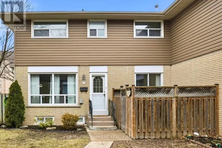 7 - 914 MOHAWK ROAD, Hamilton (Lisgar), Ontario L8T2R8