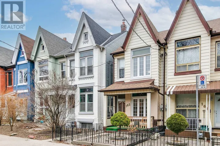 163 BEACONSFIELD AVENUE, Toronto (Little Portugal), Ontario M6J3J7