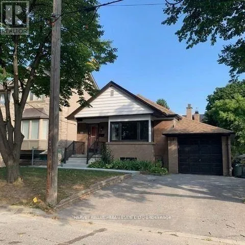 MAIN - 72 MCGILLIVRAY AVENUE, Toronto (Bedford Park-Nortown), Ontario M5M2Y2