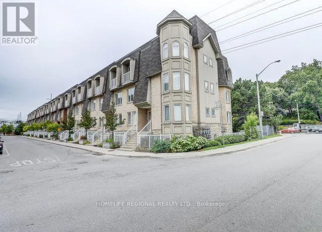 120 - 75 TURNTABLE CRESCENT, Toronto (Dovercourt-Wallace Emerson-Junction), Ontario M6H4K8