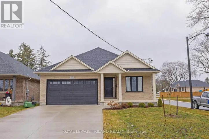 19.5 PARK AVENUE, St. Thomas, Ontario N5R4V5