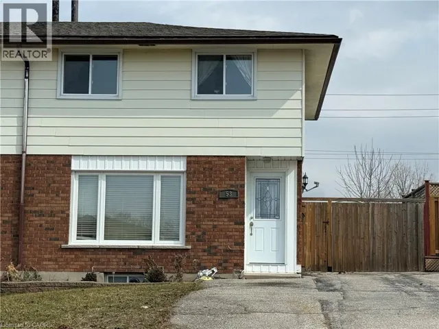 53 MOFFAT Drive, Cambridge, Ontario N1R6C1