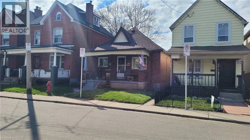 121 GIBSON Avenue, Hamilton, Ontario L8L6J9