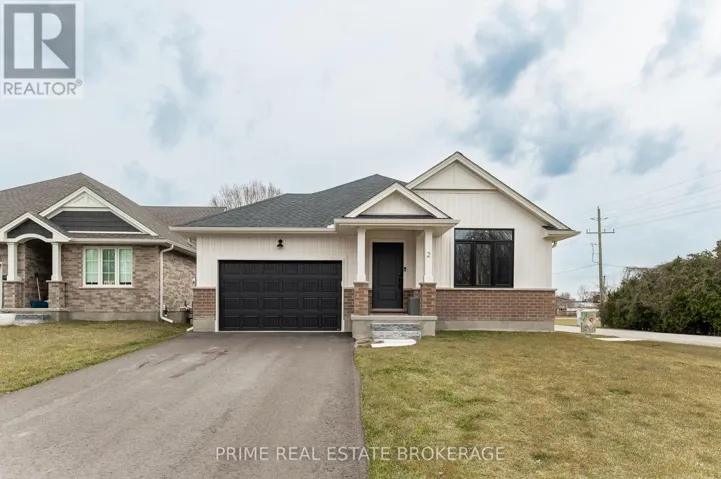 2 MACLEOD COURT, West Elgin (West Lorne), Ontario N0L2P0