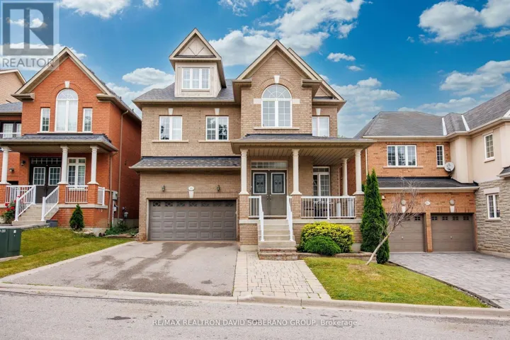 26 CHOPIN BOULEVARD, Vaughan (Patterson), Ontario L4J8Y6