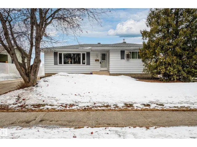 22 FOREST DR, St. Albert, Alberta T8N1Y2