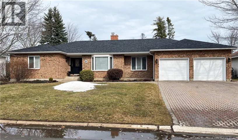 61 Country Club Road, Riverview, New Brunswick E1B4N7
