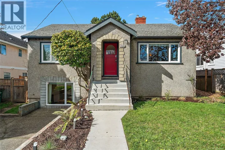3166 Earl Grey St, Saanich, British Columbia V9A1W9