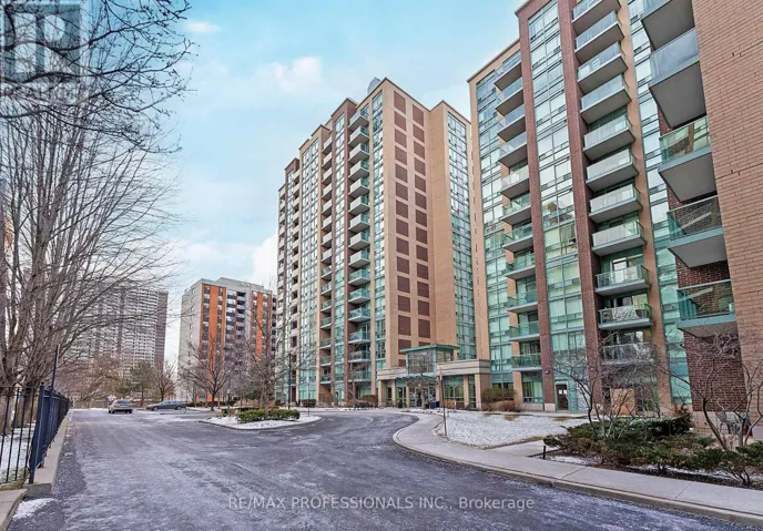 206 - 7 MICHAEL POWER PLACE, Toronto (Islington-City Centre West), Ontario M9A0A4