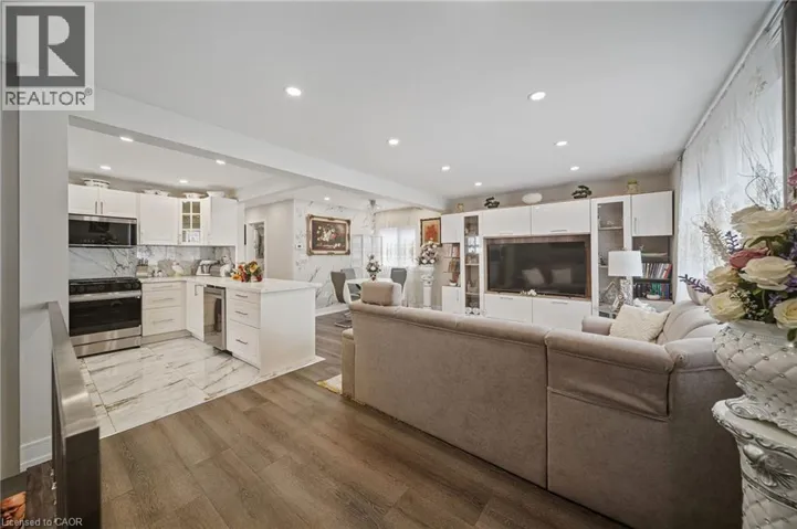 4456 SIXTH Avenue, Niagara Falls, Ontario L2E4T1