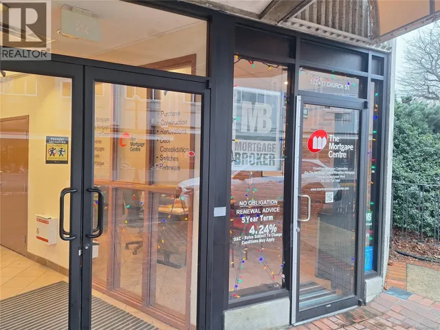 102 17 Church St, Nanaimo, British Columbia V9R5H5