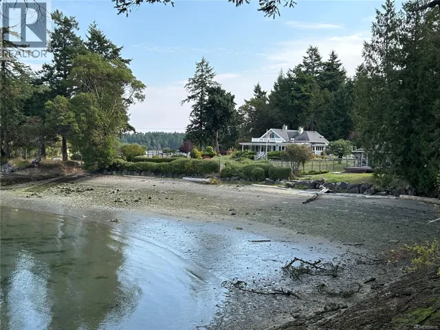 101 Church Bay Rd, Saturna Island, British Columbia V0N2Y0
