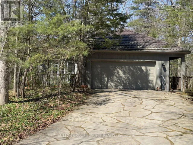 10297 DOGWOOD CRESCENT, Lambton Shores (Grand Bend), Ontario N0M1T0