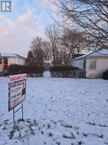 126 OAKWOOD STREET, Port Colborne (Main Street), Ontario L3K5G3