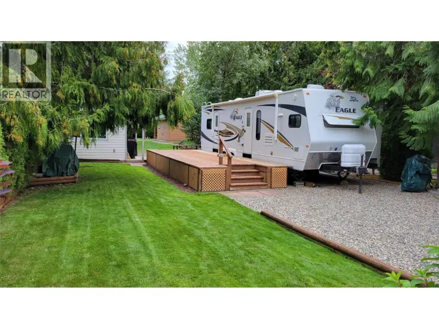 3980 Squilax-Anglemont Road Unit# 345, Scotch Creek, British Columbia V0E1M5
