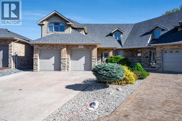 7 Mettawas LANE, Kingsville, Ontario N9Y0A2