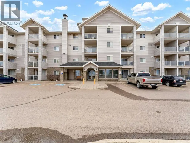 115, 1648 SAAMIS Drive NW, Medicine Hat, Alberta T1B4X1