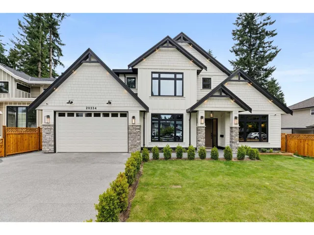 20334 42 AVENUE, Langley, British Columbia V3A3A7