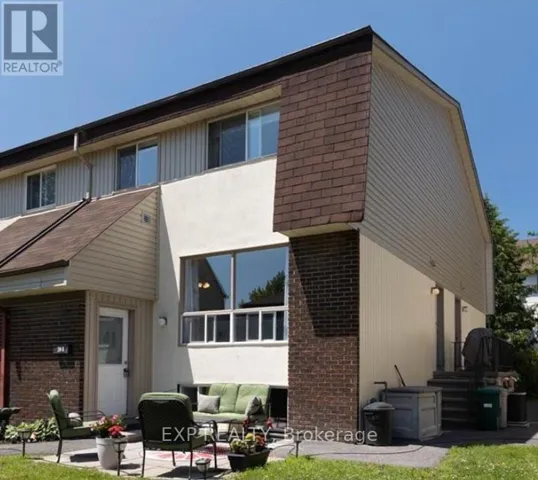 135 - 20 A SONNET CRESCENT CRESCENT, Ottawa, Ontario K2H8W7