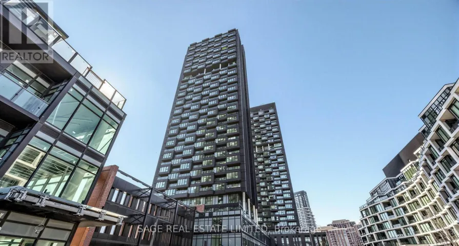 2002 - 1 QUARRINGTON LANE, Toronto (Banbury-Don Mills), Ontario M3C0S4
