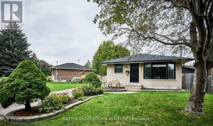 602 DEAN AVENUE, Oshawa (Donevan), Ontario L1H3E9
