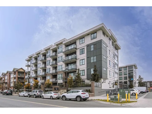 317 5638 201A STREET, Langley, British Columbia V3A0L8