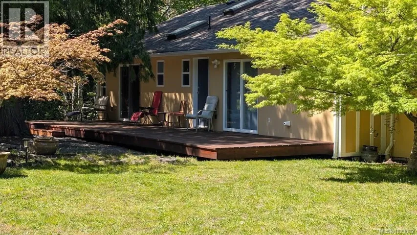 3829 Wild Rd, Whiskey Creek, British Columbia V9K1V6