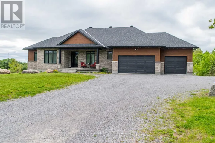 80 RAYMOND LUHTA CRESCENT, McNab/Braeside, Ontario K7S3G8