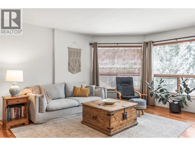 2287 Catt Avenue, Lumby, British Columbia V0E2G0