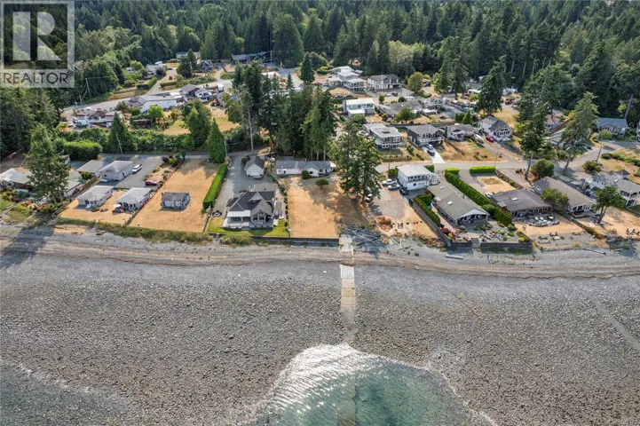 35 Bowser Rd, Bowser, British Columbia V0R1G0