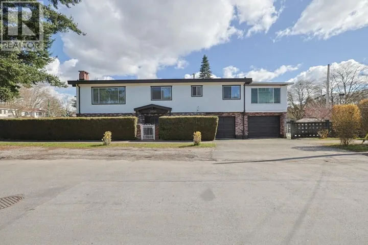 5730 QUEBEC STREET, Vancouver, British Columbia V5W3X3