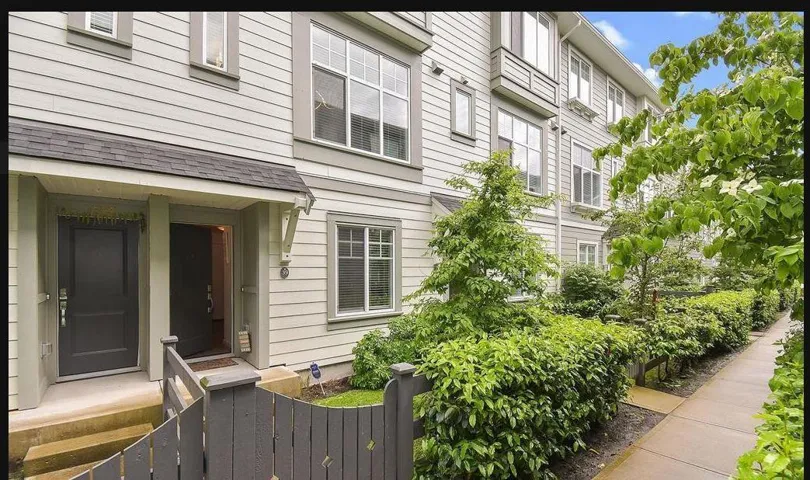 39 15850 85 AVENUE, Surrey, British Columbia V4N6W2