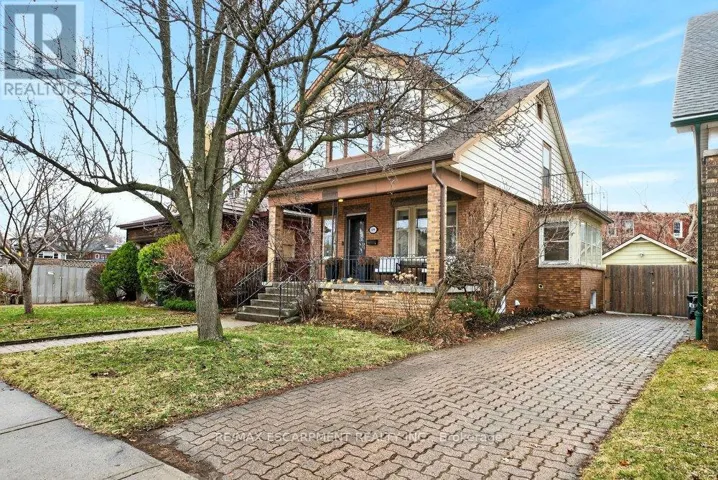 69 BALMORAL AVENUE S, Hamilton (Delta), Ontario L8M3K1