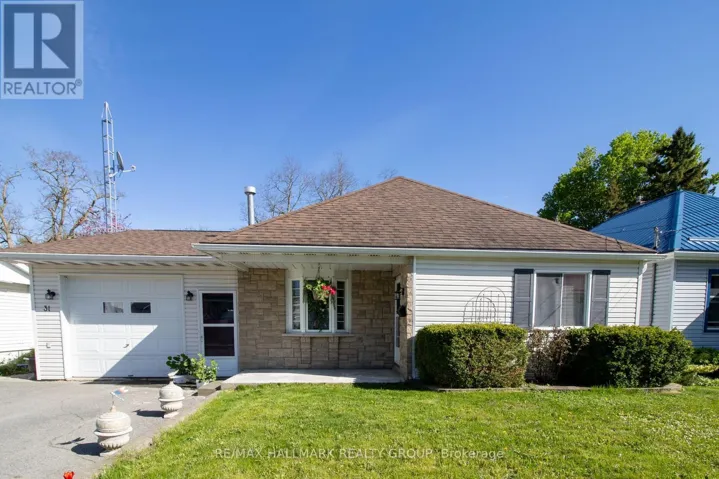 31 CHAFFEY STREET, Brockville, Ontario K6V4L5