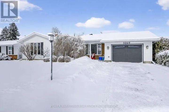 3269 CLEARWATER CRESCENT, Ottawa, Ontario K1V7S3