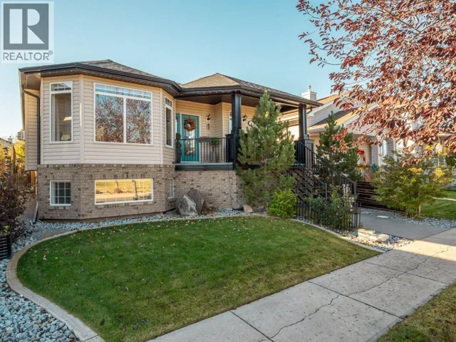 22 Riverstone Boulevard W, Lethbridge, Alberta T1K7X3