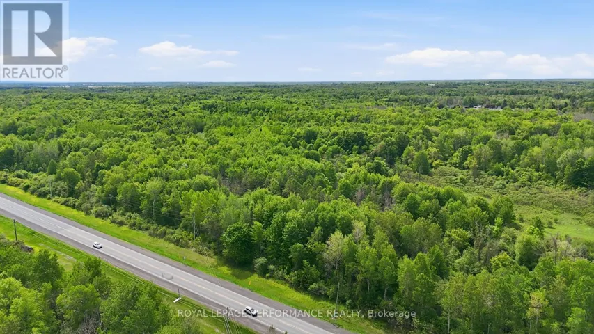 1861 HIGHWAY 34 HIGHWAY, Champlain, Ontario K6A2R2