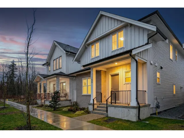 19623 75 AVENUE, Langley, British Columbia V2Y3R9