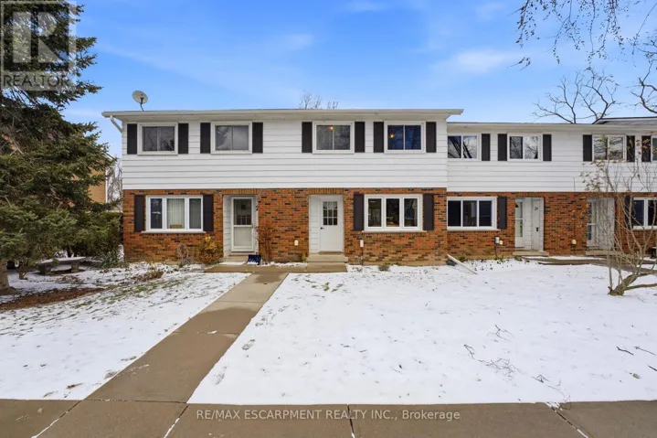 26 RICHARDSON DRIVE, Norfolk (Port Dover), Ontario N0A1N4