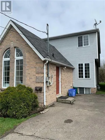 308 OAKDALE AVENUE, St. Catharines (E. Chester), Ontario L2P2T5