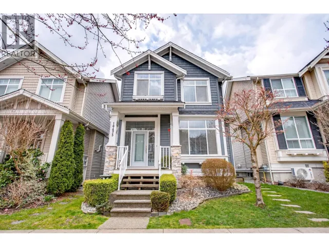 10473 ROBERTSON STREET, Maple Ridge, British Columbia V2W0H8