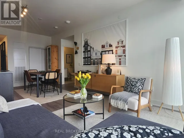 1311 - 185 DEERFIELD ROAD, Newmarket (Central Newmarket), Ontario L3Y0G7