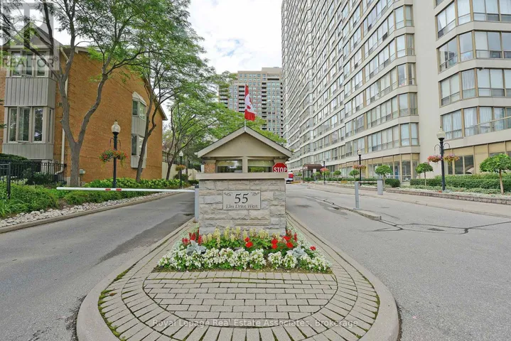 501 - 55 ELM DRIVE W, Mississauga (City Centre), Ontario L5B3Z3