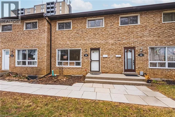 38 GLENBURN Court, Hamilton, Ontario L8E1C8