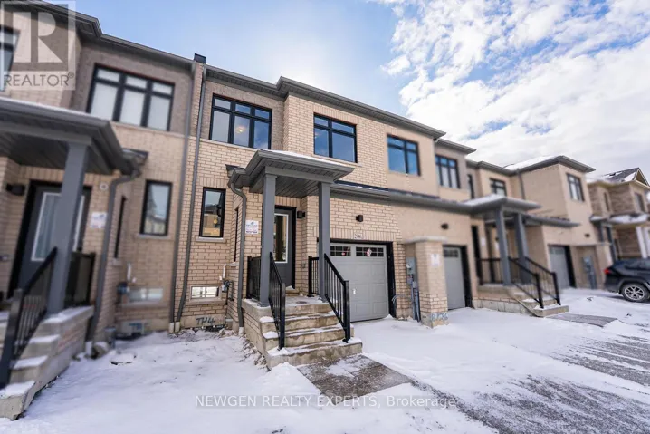 2946 PETER MATTHEWS DRIVE, Pickering, Ontario L1X0M2
